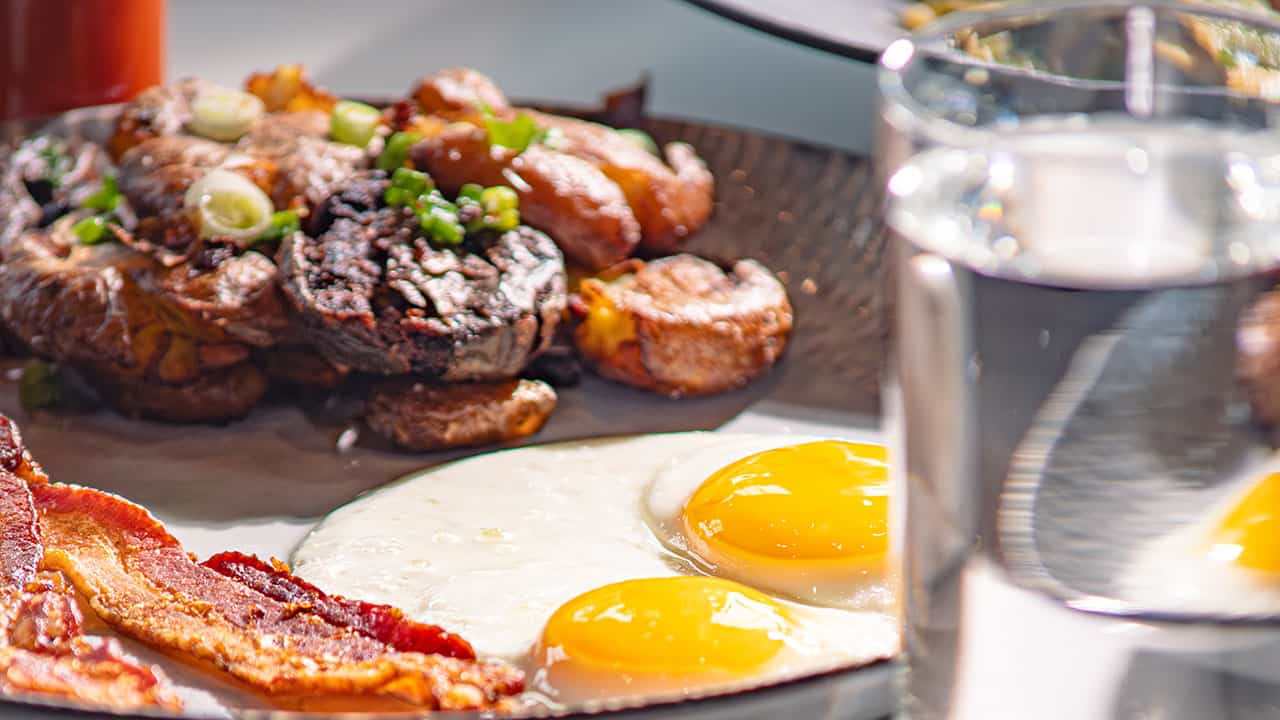 Breakfast at Elk House